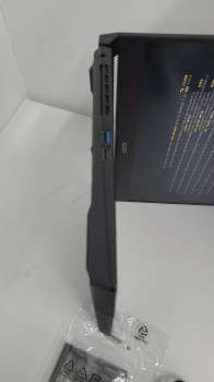 MSI KATANA 15 B13VGK-2023XTR I7-13620H 16G(OUTLET)