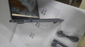 MSI SWORD 17 HX B14VEKG-053XTR I7-14700HX (OUTLET)