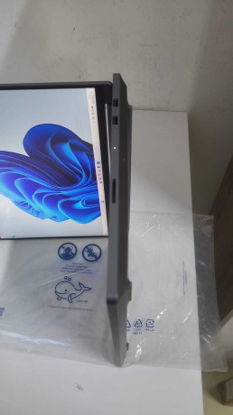 LENOVO 16p 21N50018TR i7-14650HX 32G 1TB 8(OUTLET)