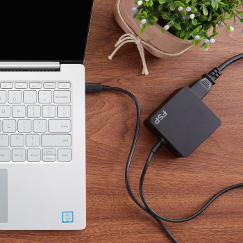FSP 65W TYPE-C ADAPTÖR (FSP065-A1BR3)