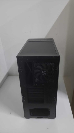 LIAN LI LANCOOL II MESH PERFORMANCE X MID (OUTLET)