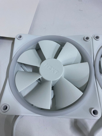 NZXT F120 RGB RF-R12TF-W1 TRIPLE BEYAZ FAN(OUTLET)