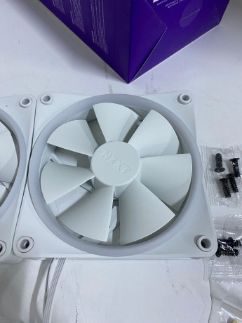 NZXT F120 RGB RF-R12TF-W1 TRIPLE BEYAZ FAN(OUTLET)