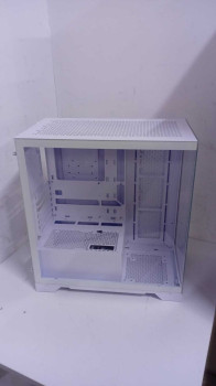 XPG INVADER X ARGB TEMPERLI CAM USB KASA B(OUTLET)