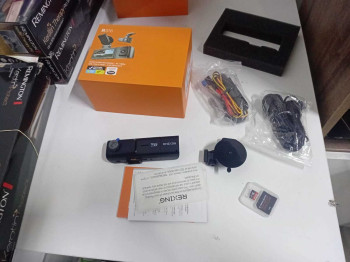 REXING R316 4K GPS WI-FI ARAC KAMERASI + 6(OUTLET)