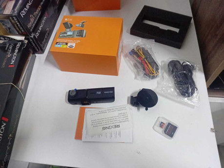 REXING R316 4K GPS WI-FI ARAC KAMERASI + 6(OUTLET)