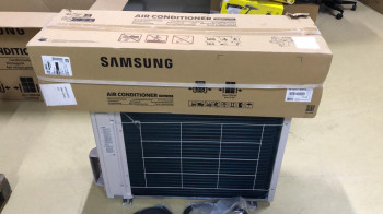  Samsung Wind-Free Premium AR18BXFCMWK 18000 BTU Duvar Tipi Klima (OUTLET)