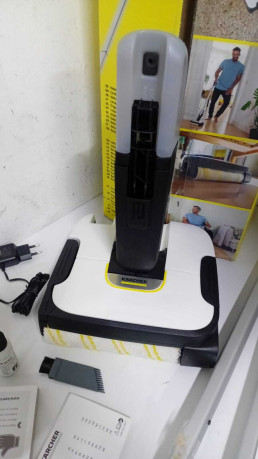 KARCHER FC 2-4  BATARYALI SERT ZEMİN TEMİZ(OUTLET)