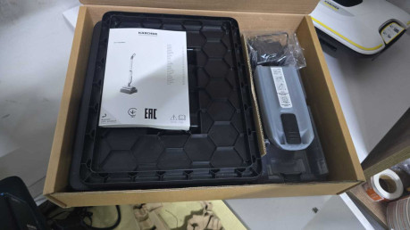 KARCHER FC 7 CORDLESS KABLOSUZ ZEMIN TEMIZ(OUTLET)