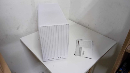 Lian Li Dan Case A3 Beyaz M-ATX Mini-Tower(OUTLET)