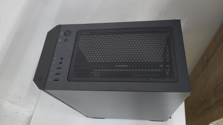 MAG FORGE M100A 4x 120mm ARGB mATX GAMING (OUTLET)