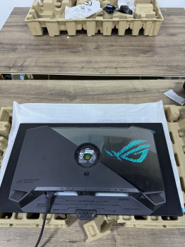 ASUS ROG SWIFT PG27UCDM 27'''' 240HZ 0.03MS (OUTLET)