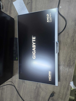 GIGABYTE M27UP ICE 27