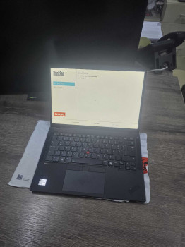 LENOVO P14S 21MFS2MQ00 R7 PRO - 8840HS 16G(OUTLET)