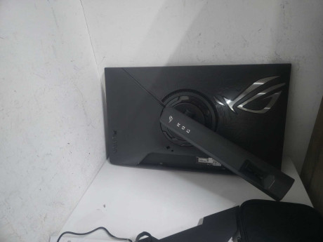 ASUS ROG STRIX XG27AQNGV 27