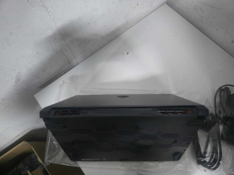 MSI NB KATANA 15 HX B14WFK-817XTR I7-14650(OUTLET)