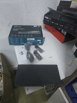 TP-LINK TL-SG1016D 16 PORT GIGABIT SWITCH (OUTLET)