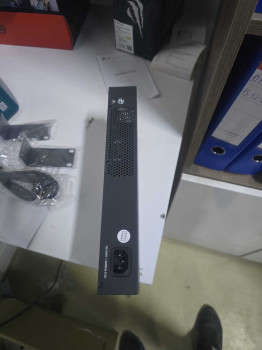 TP-LINK TL-SG1016D 16 PORT GIGABIT SWITCH (OUTLET)