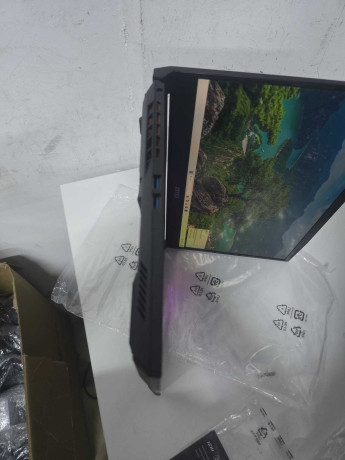 MSI KATANA 17 HX B14WGK-048XTR I9-14900HX (OUTLET)