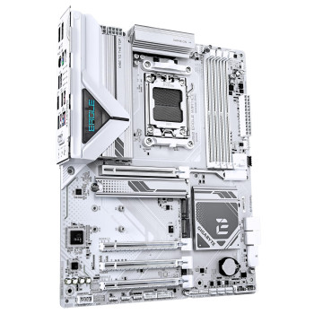 GIGABYTE B850 EAGLE WIFI7 ICE DDR5 M.2 HDMI DP ATX AM5