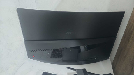 MSI MAG 321CUPDF 31.5