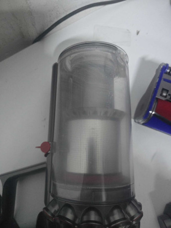 DYSON V11 TOTAL CLEAN DIKEY SARJLI SUPURGE(OUTLET)