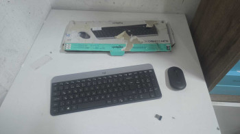 LOGITECH MK470 KABLOSUZ SET USB SİYAH 920-(OUTLET)