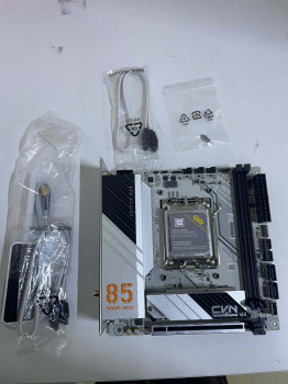 COLORFUL CVN B850I GAMING FROZEN V14 DDR5 (OUTLET)
