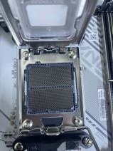 COLORFUL CVN B850M GAMING FROZEN V14A DDR5(OUTLET)