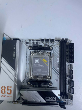 COLORFUL CVN B850I GAMING FROZEN V14 DDR5 (OUTLET)