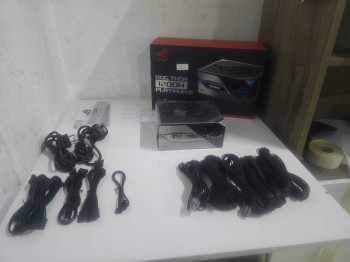 ASUS ROG-THOR-1200P3 PLATINUM III 1200W PS(OUTLET)