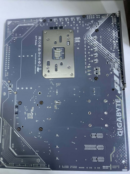 GIGABYTE B850 EAGLE ICE AMD ANAKART(OUTLET)