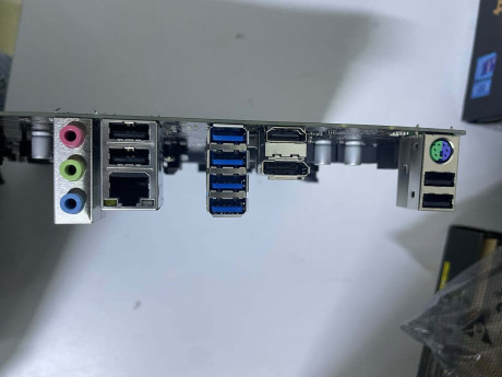 GIGABYTE B550M K DDR4 4733MHz(OC) HDMI M.2(OUTLET)