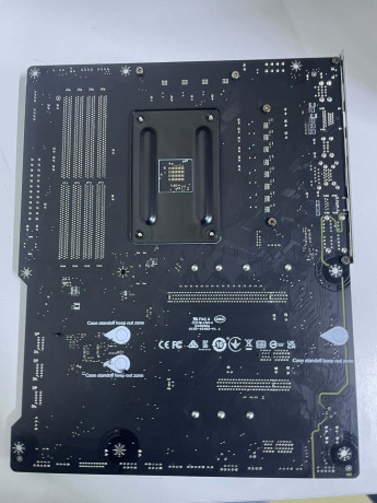 MSI MPG B550 GAMING PLUS DDR4 4400(OC)Mhz (OUTLET)