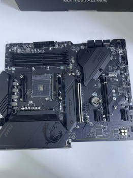 MSI MPG B550 GAMING PLUS DDR4 4400(OC)Mhz (OUTLET)