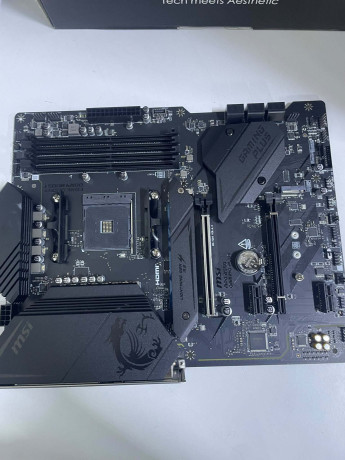 MSI MPG B550 GAMING PLUS DDR4 4400(OC)Mhz (OUTLET)