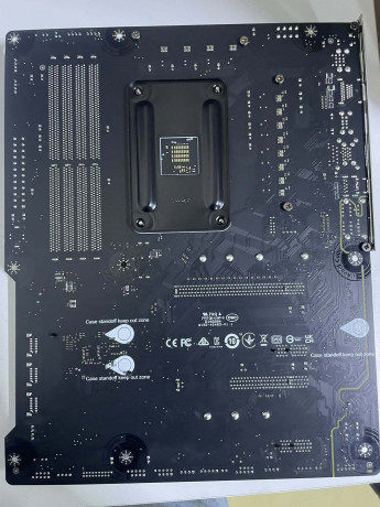 MSI MPG B550 GAMING PLUS DDR4 4400(OC)Mhz (OUTLET)