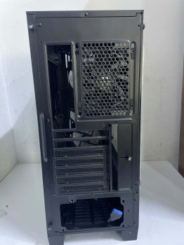 MSI MAG FORGE 100R TEMPERLİ CAM ATX GAMING(OUTLET)