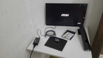 MSI 27