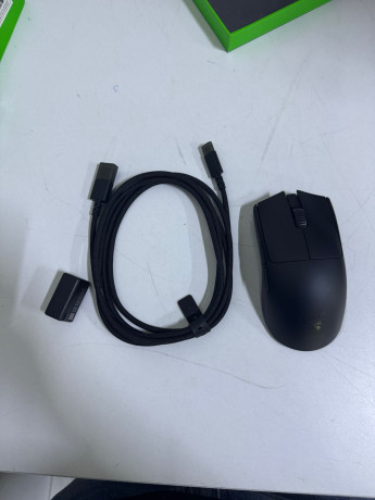 RAZER RZ01-05120100-R3G1 Viper V3 Pro Kbs.(OUTLET)